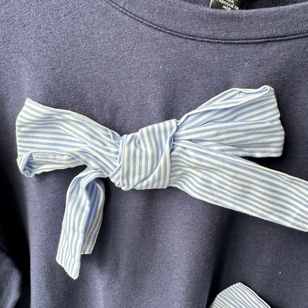 Halogen Sweatshirt  Blue Stripe Bows Medium‎ Coquette Chic Cozy NWOT - Picture 6 of 9